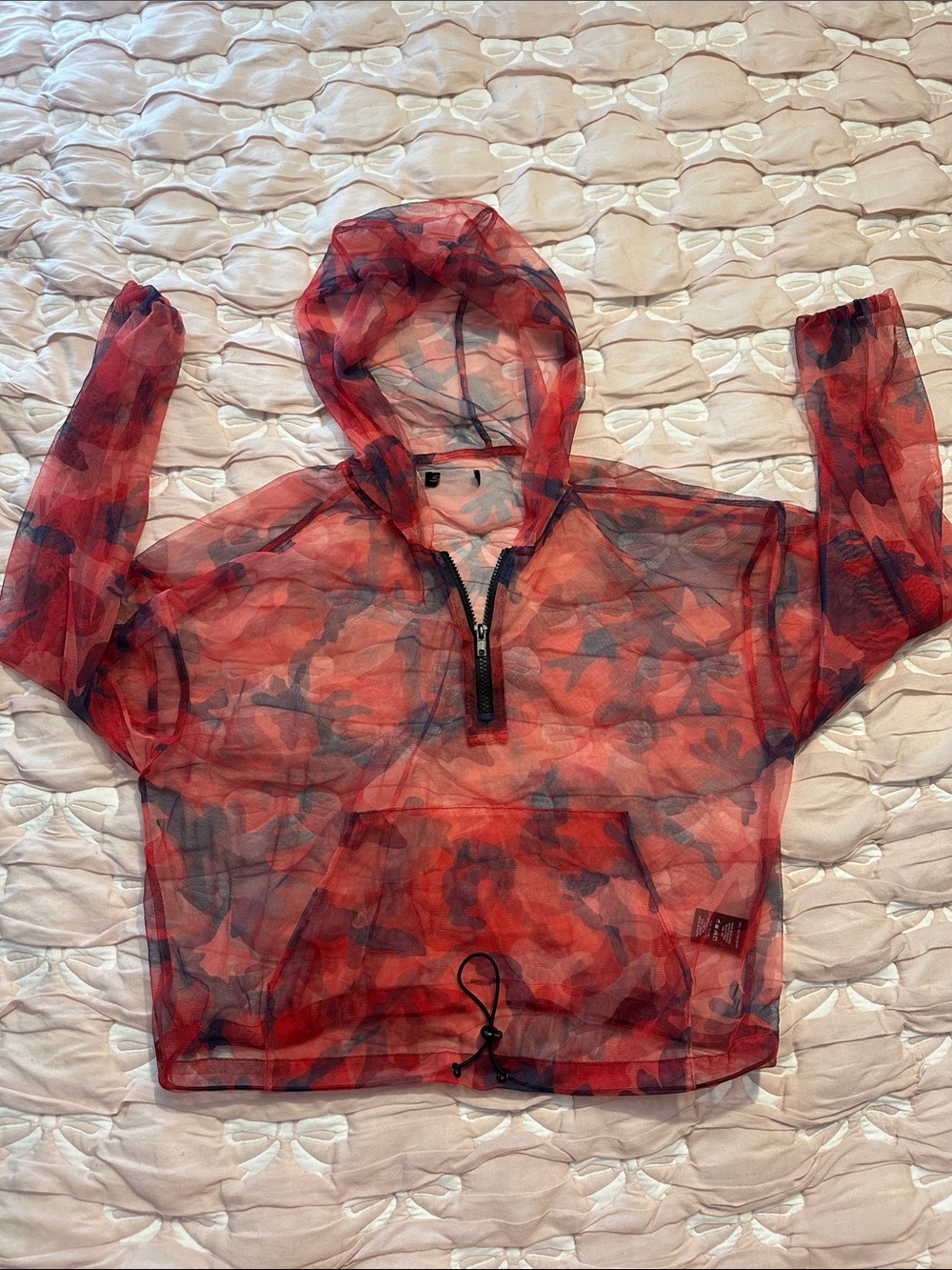 Source Unknown Red & Black Sheer Camo Half-Zip Hoodie
